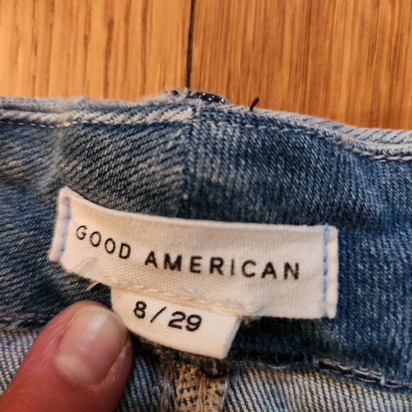 Good American Good Curve Straight Jeans Indigo 390 Light Blue Summery, Sz 29 - Picture 4 of 8